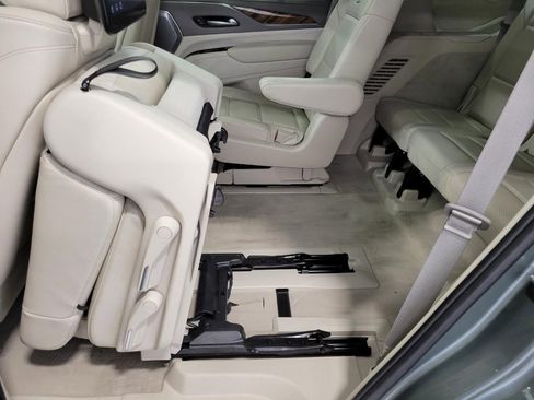 Used 2023 Cadillac Escalade Premium Luxury Platinum AWD/4WD image 27