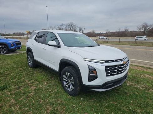 New 2026 Chevrolet Equinox LT w/ Convenience Package II image 10