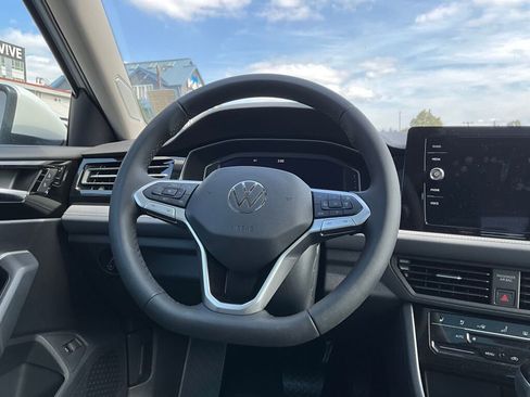 New 2025 Volkswagen Jetta SEL image 20