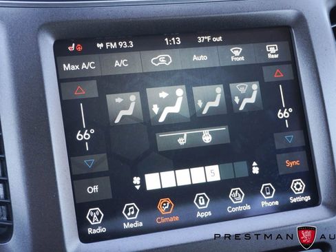 Used 2019 Jeep Cherokee Trailhawk w/ Cold Weather Group image 30