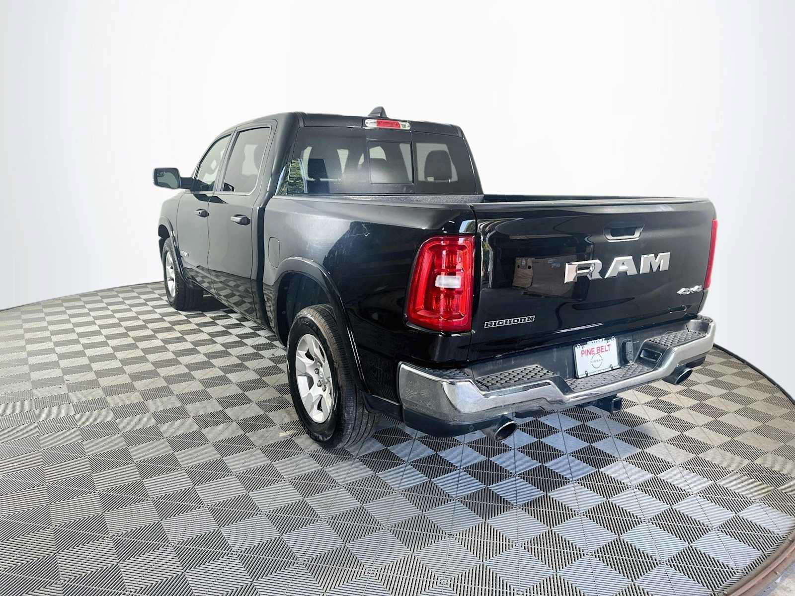 Used 2025 RAM 1500 Big Horn AWD/4WD image 6