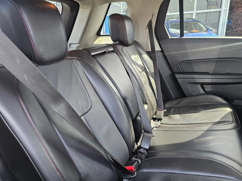 Used 2014 GMC Terrain SLT w/ Safety Package AWD/4WD image 16