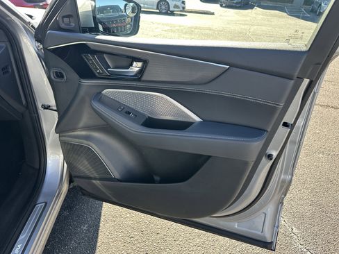 Certified 2022 Acura MDX SH-AWD w/ Advance Package image 16