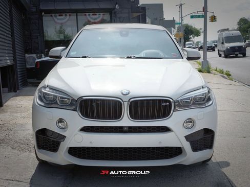 Used 2016 BMW X6 M image 2