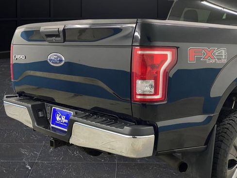 Used 2017 Ford F150 XLT w/ Trailer Tow Package image 32