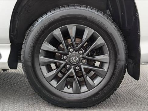 Used 2020 Lexus GX 460 Premium image 38