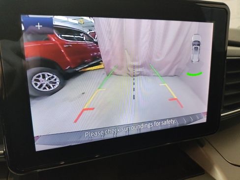 Used 2022 Ford Explorer XLT w/ Equipment Group 202A image 31