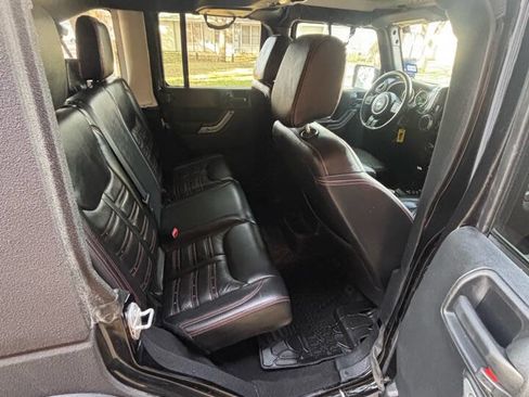 Used 2016 Jeep Wrangler Unlimited Sport w/ Quick Order Package 24S image 8