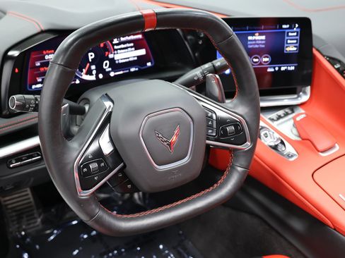Used 2020 Chevrolet Corvette Stingray Preferred Cpe w/ 2LT Preferred Equipment Group RWD image 29