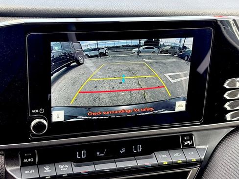 Used 2026 Toyota Camry SE w/ Convenience Package image 23