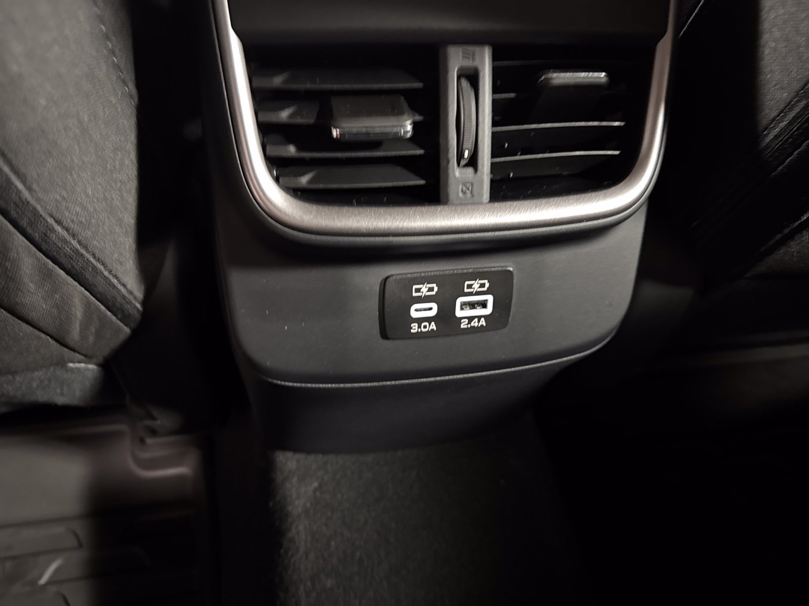 Used 2025 Subaru Legacy Premium AWD/4WD image 22