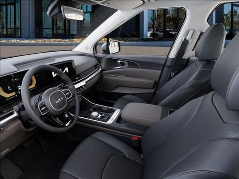 New 2026 Kia Carnival LXS FWD image 17