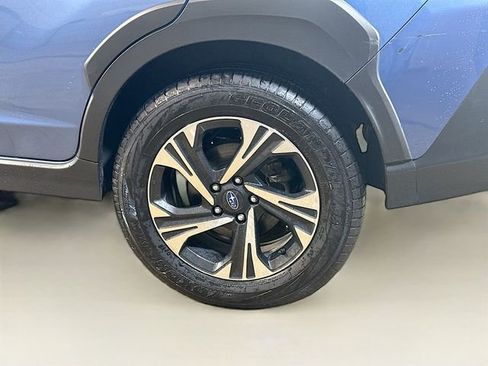 Used 2024 Subaru Crosstrek 2.0i Premium image 6