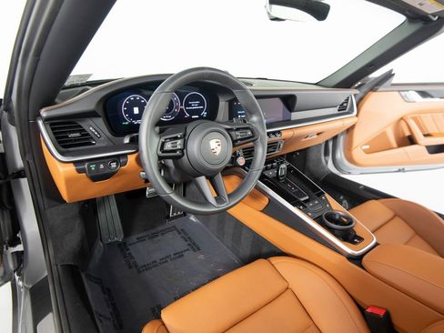 Certified 2026 Porsche 911 Targa 4S image 16