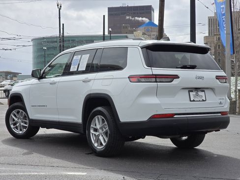 Used 2023 Jeep Grand Cherokee L Laredo image 20