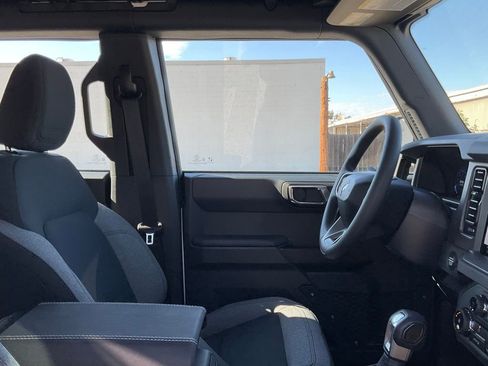 New 2025 Ford Bronco 4-Door image 44