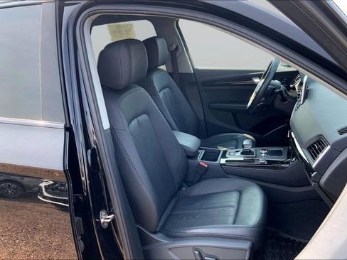 Used 2020 Audi Q5 Premium Plus AWD/4WD image 7