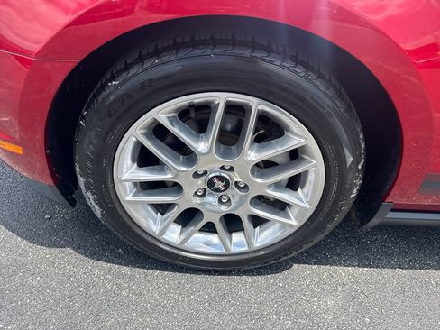 Used 2012 Ford Mustang Premium RWD image 11
