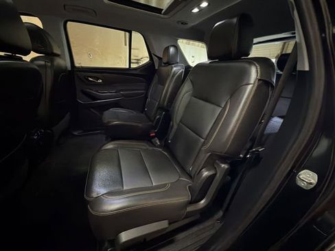 Certified 2021 Chevrolet Traverse Premier w/ Redline Edition image 24