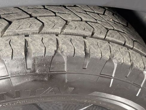 Used 2025 Hyundai Santa Fe XRT image 9