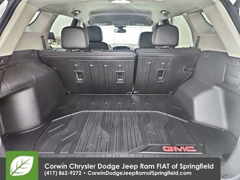 Used 2024 GMC Terrain Denali w/ Denali Premium Package image 32