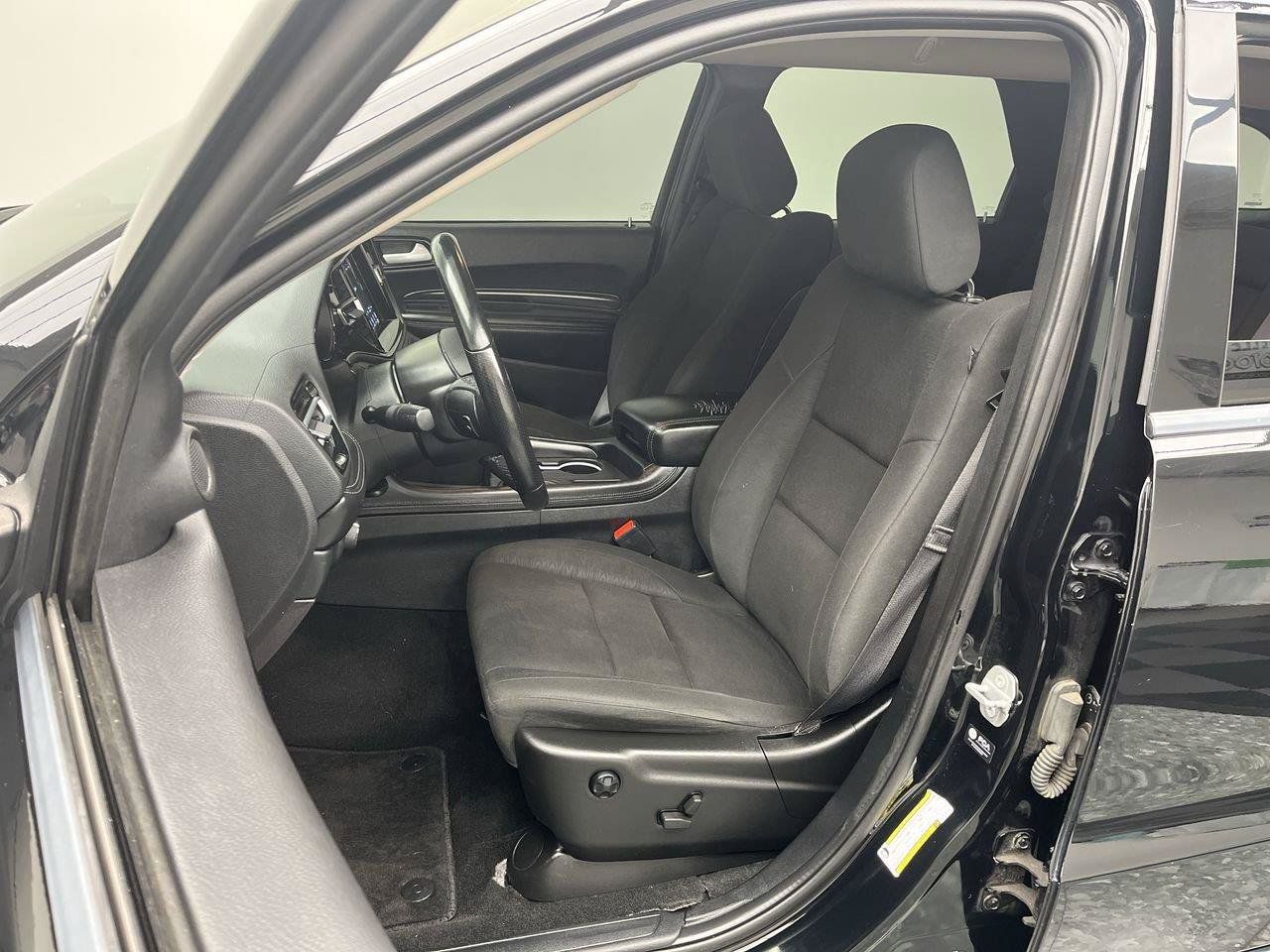 Used 2022 Dodge Durango SXT AWD/4WD image 8