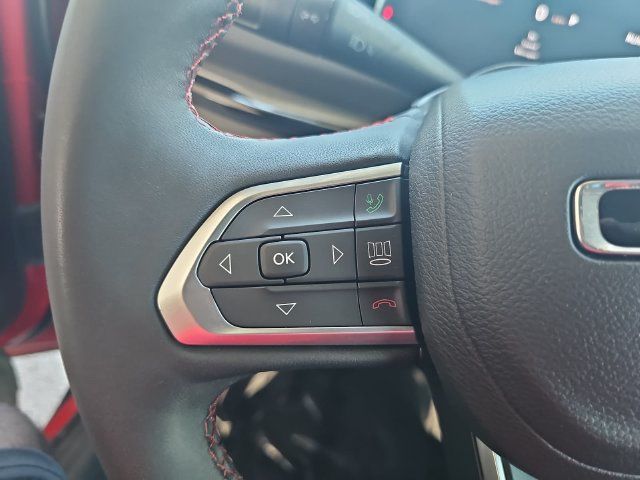 Used 2025 Jeep Compass Trailhawk w/ Trailhawk Elite Group AWD/4WD image 14