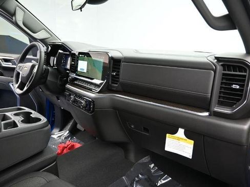 New 2026 Chevrolet Silverado 1500 LT w/ Convenience Package II image 31