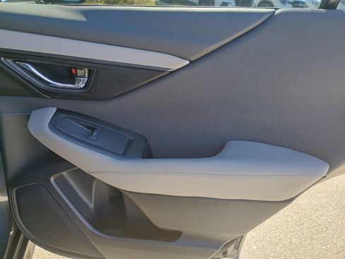 Certified 2025 Subaru Outback Premium image 18