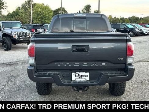 Used 2021 Toyota Tacoma TRD Sport w/ TRD Premium Sport Package AWD/4WD image 28