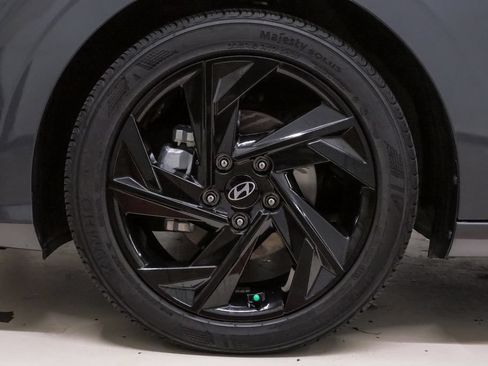 Certified 2026 Hyundai Elantra Sport FWD image 28
