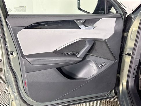 New 2026 Volkswagen Tiguan SE R-Line image 10