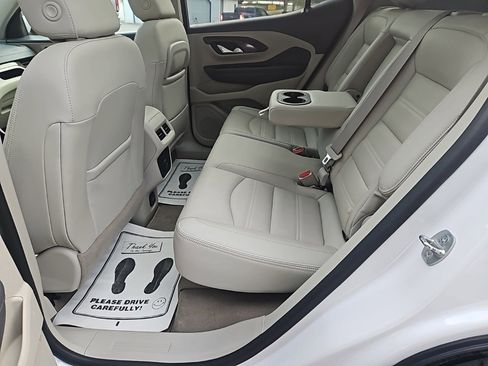 Used 2023 GMC Terrain Denali image 19