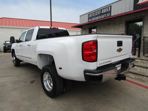 Used 2015 Chevrolet Silverado 3500 LTZ w/ Duramax Plus Package RWD image 3