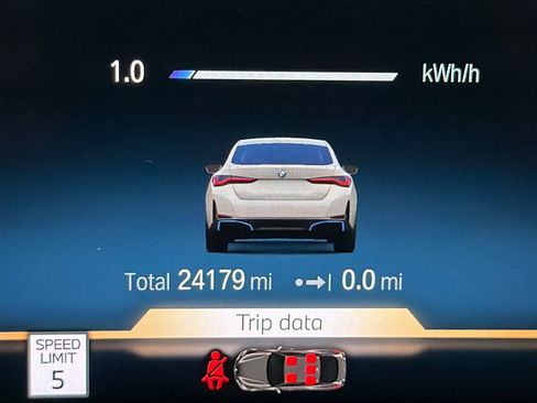 Used 2023 BMW i4 eDrive35 image 33