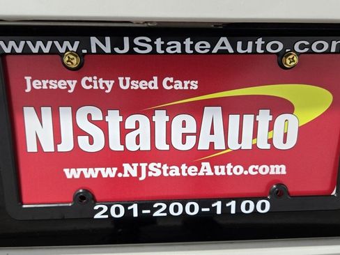 Used 2019 Toyota Corolla SE image 25