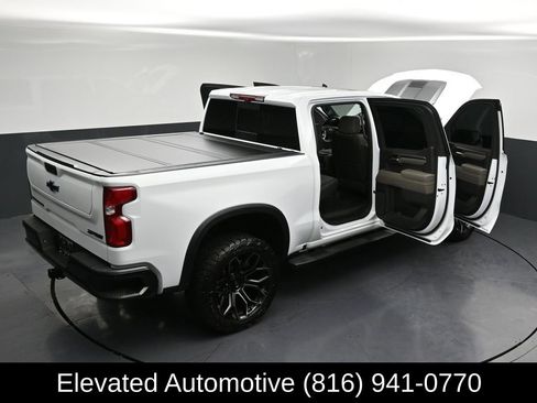 Used 2025 Chevrolet Silverado 1500 ZR2 w/ Technology Package AWD/4WD image 35