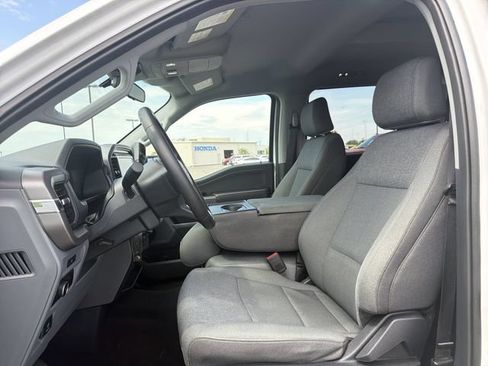 Used 2025 Ford F150 XLT w/ Equipment Group 301A Standard AWD/4WD image 9