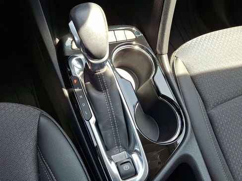 Used 2023 Buick Encore GX Select w/ Safety Package II AWD/4WD image 12