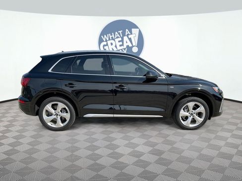 Used 2022 Audi Q5 2.0T Premium Plus image 2