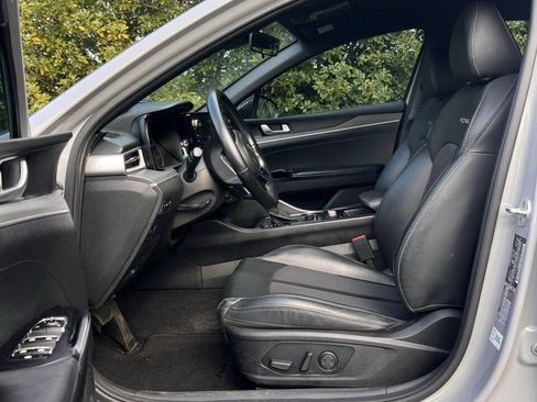 Used 2022 Kia K5 GT-Line image 13