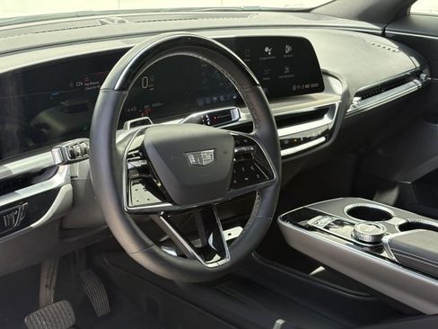 Certified 2024 Cadillac Lyriq Luxury RWD image 13