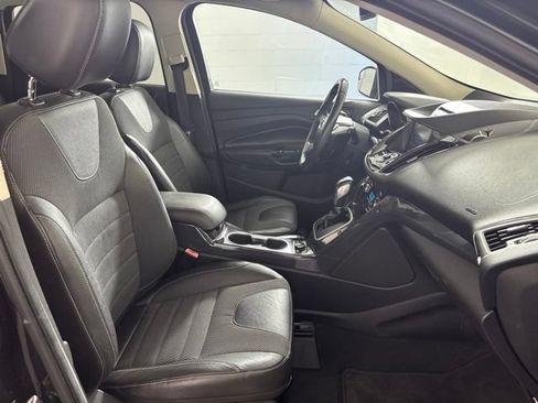 Used 2013 Ford Escape Titanium FWD image 24