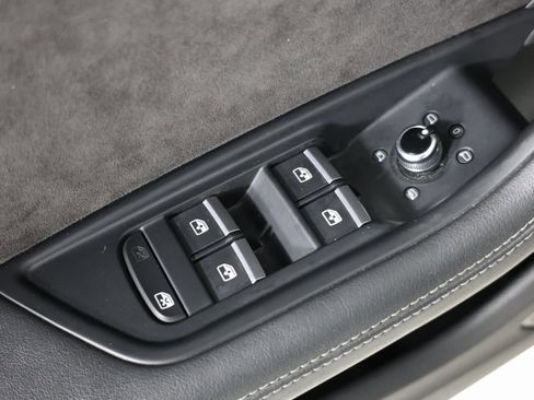 Used 2019 Audi S4 Premium Plus w/ Premium Plus Package image 23