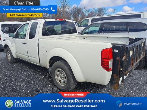 Used 2015 Nissan Frontier S RWD image 3