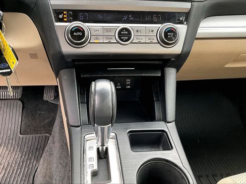 Used 2015 Subaru Outback 2.5i Premium image 26