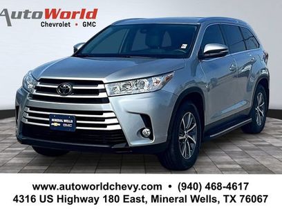 Used 2019 Toyota Highlander XLE