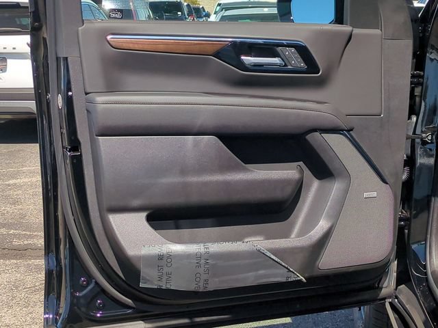 New 2026 Chevrolet Tahoe High Country AWD/4WD image 22