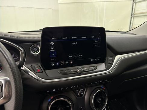 Used 2024 Chevrolet Blazer LT w/ Convenience Package image 26