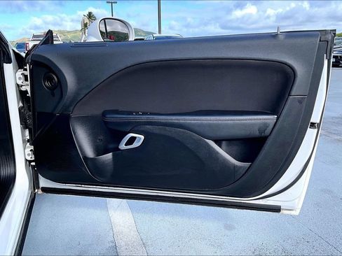 Used 2021 Dodge Challenger R/T RWD image 19